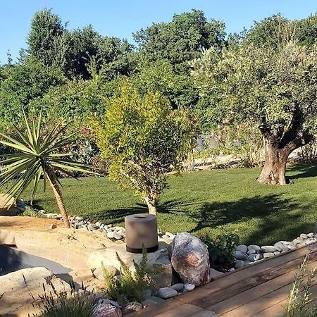 Une Oasis Au Pays De Cezanne Aix-en-Provence Eksteriør bilde