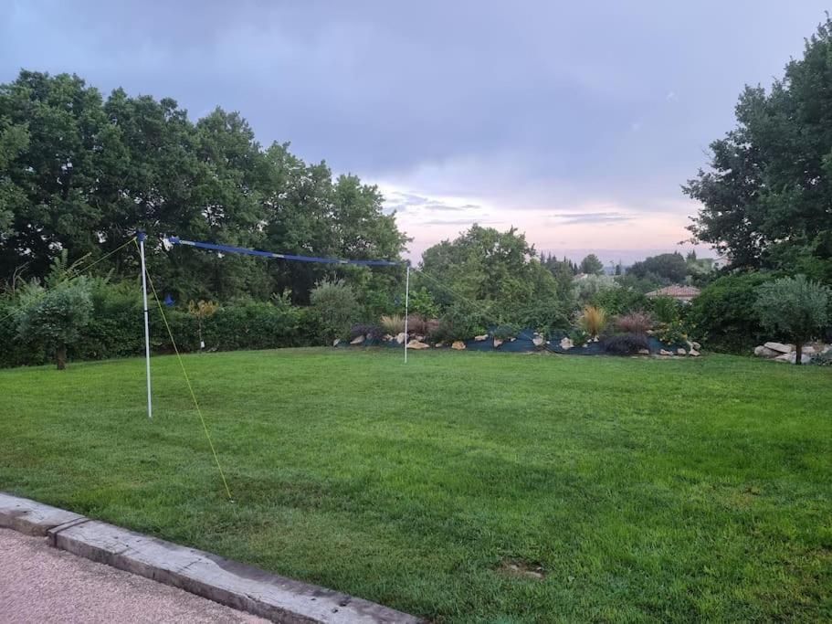 Une Oasis Au Pays De Cezanne Aix-en-Provence Eksteriør bilde