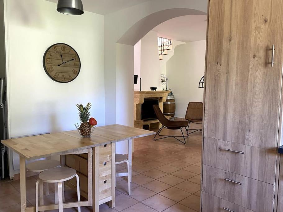 Une Oasis Au Pays De Cezanne Aix-en-Provence Eksteriør bilde
