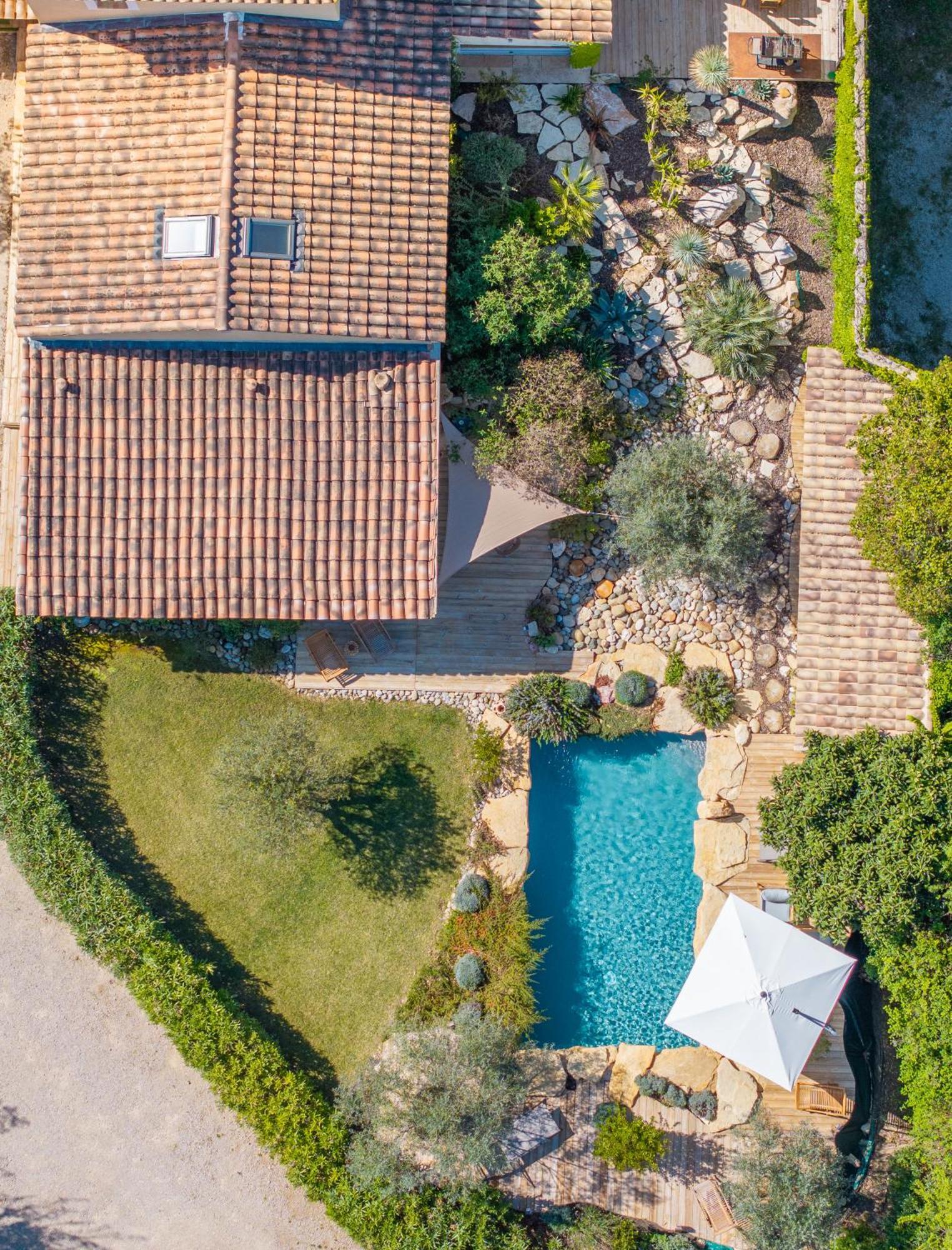 Une Oasis Au Pays De Cezanne Aix-en-Provence Eksteriør bilde